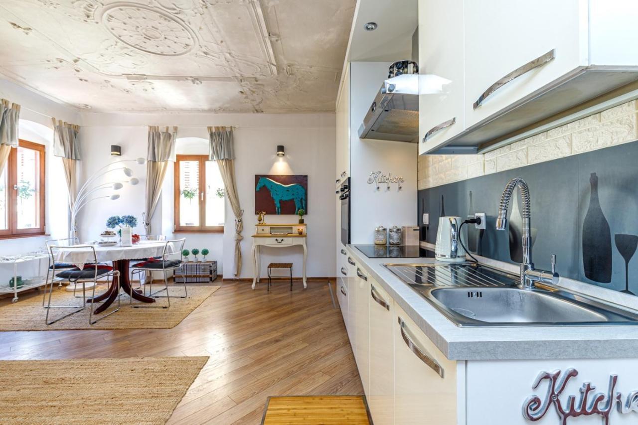 Two Bedroom Apartment La Mer Poreč Exteriér fotografie